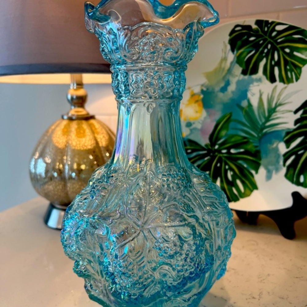 Vintage Lenox Imperial Glass Loganberry Vase - Blue carnival iridescent